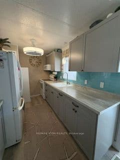 100 Shannon Boulevard, South Huron, ON N0M 1T0