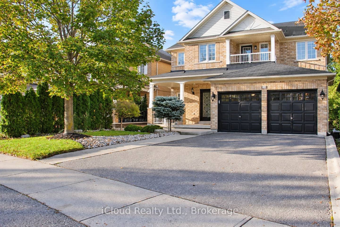 20 Beavervalley Drive, Brampton, ON L7A 3L5