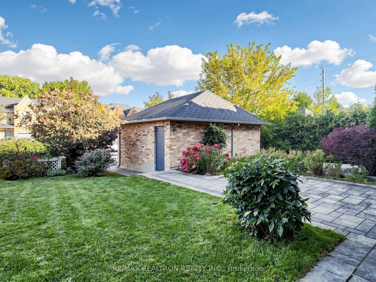 81 Lichfield Road, Markham, ON L3R 0W9