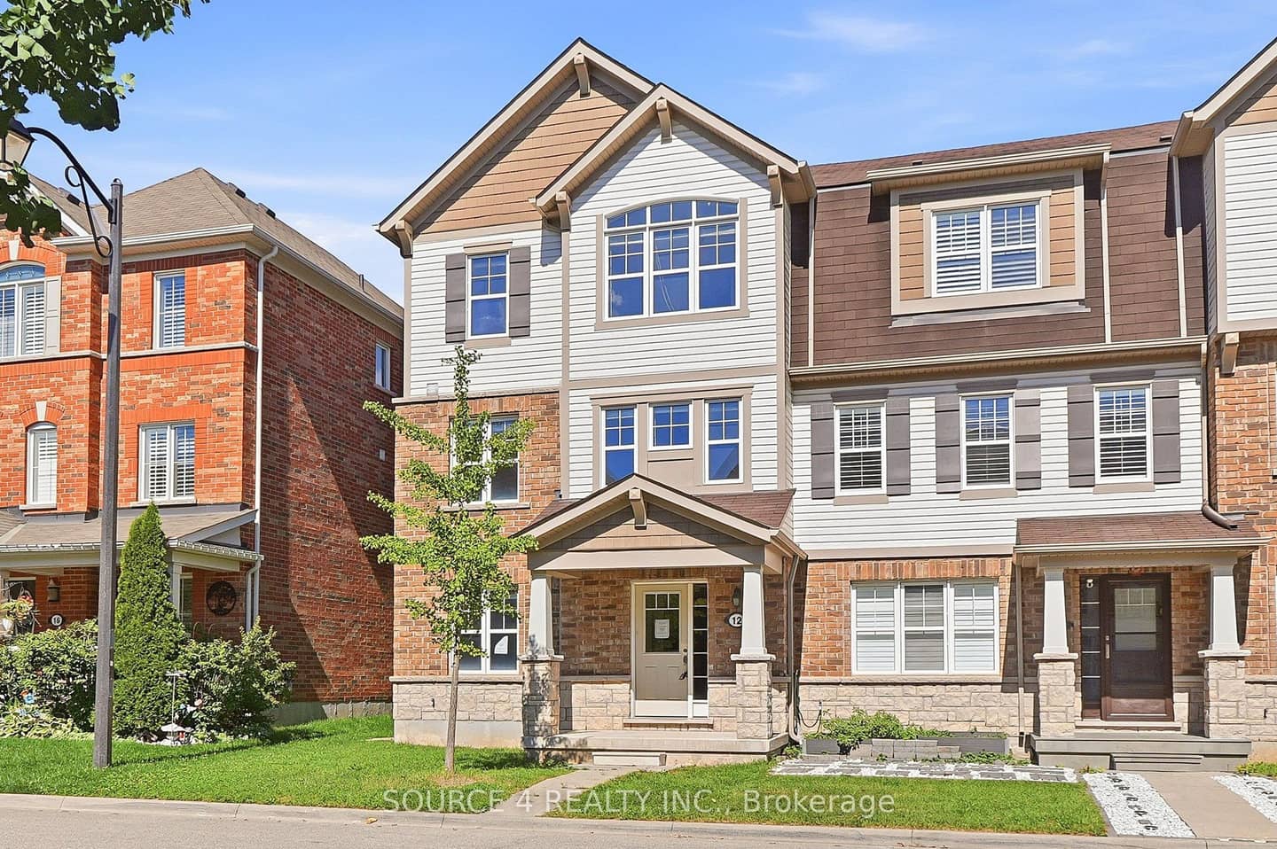 12 Tight Court, Milton, ON L9T 8S3