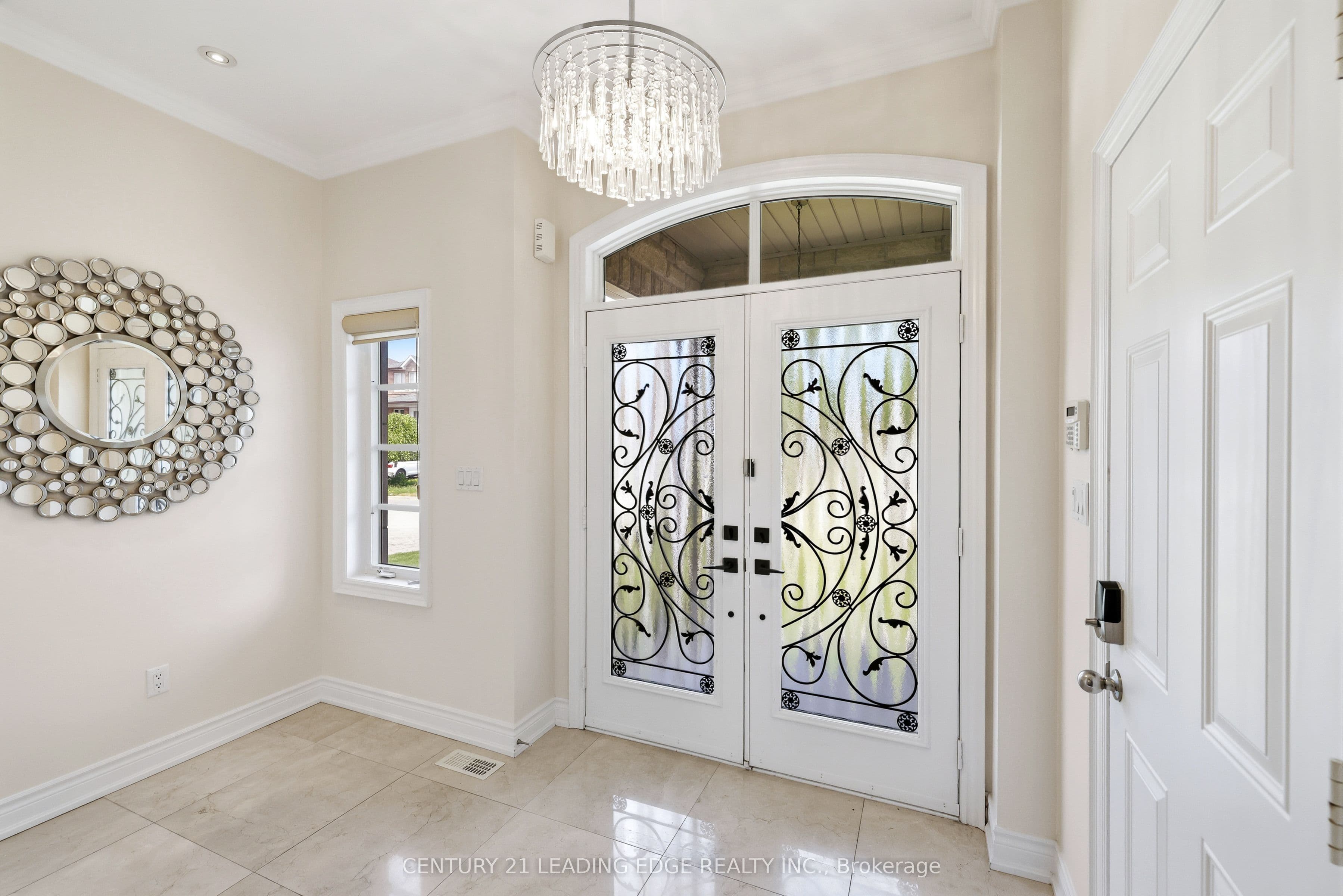 1632 Barbertown Road, Mississauga, ON L5M 6J2
