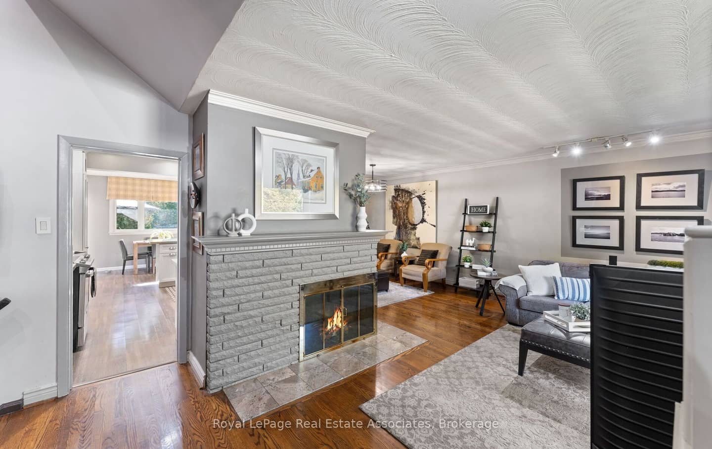 3108 O'Hagan Drive, Mississauga, ON L5C 2C6