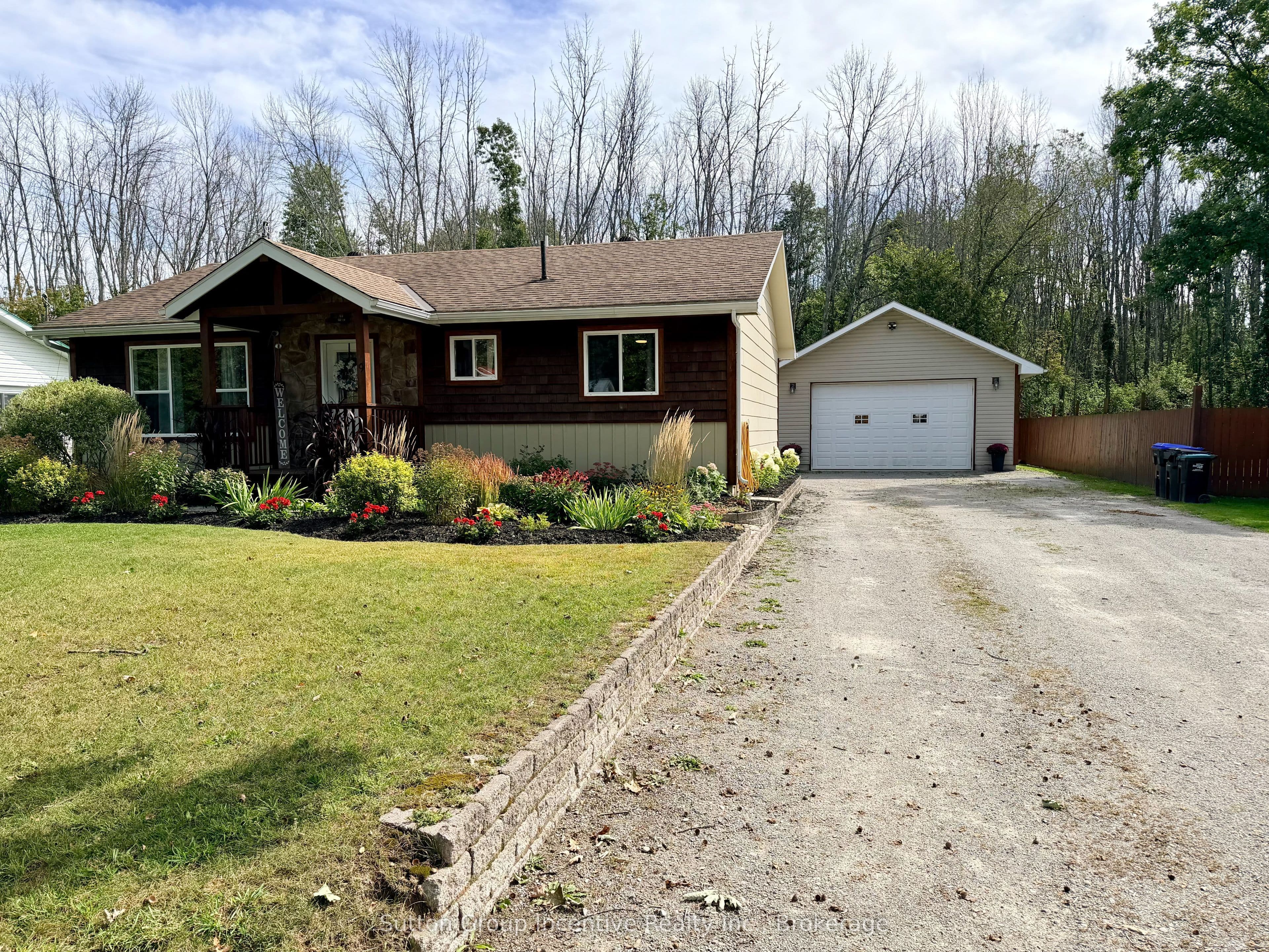 9 George Street, Severn, ON L0K 1E0