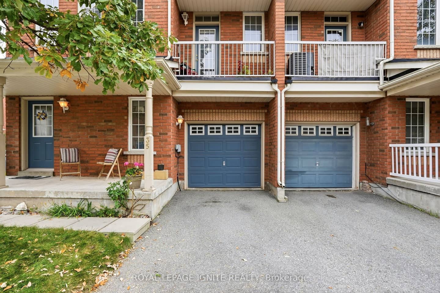 35 Wilkie Lane, Ajax, ON L1S 7S5