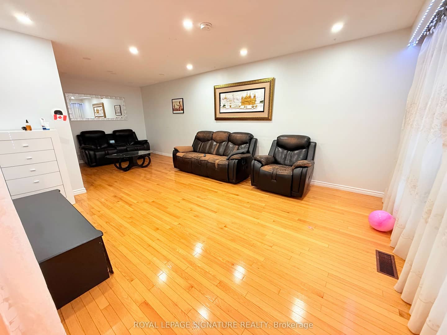 32 Madison Street, Brampton, ON L6S 3C5