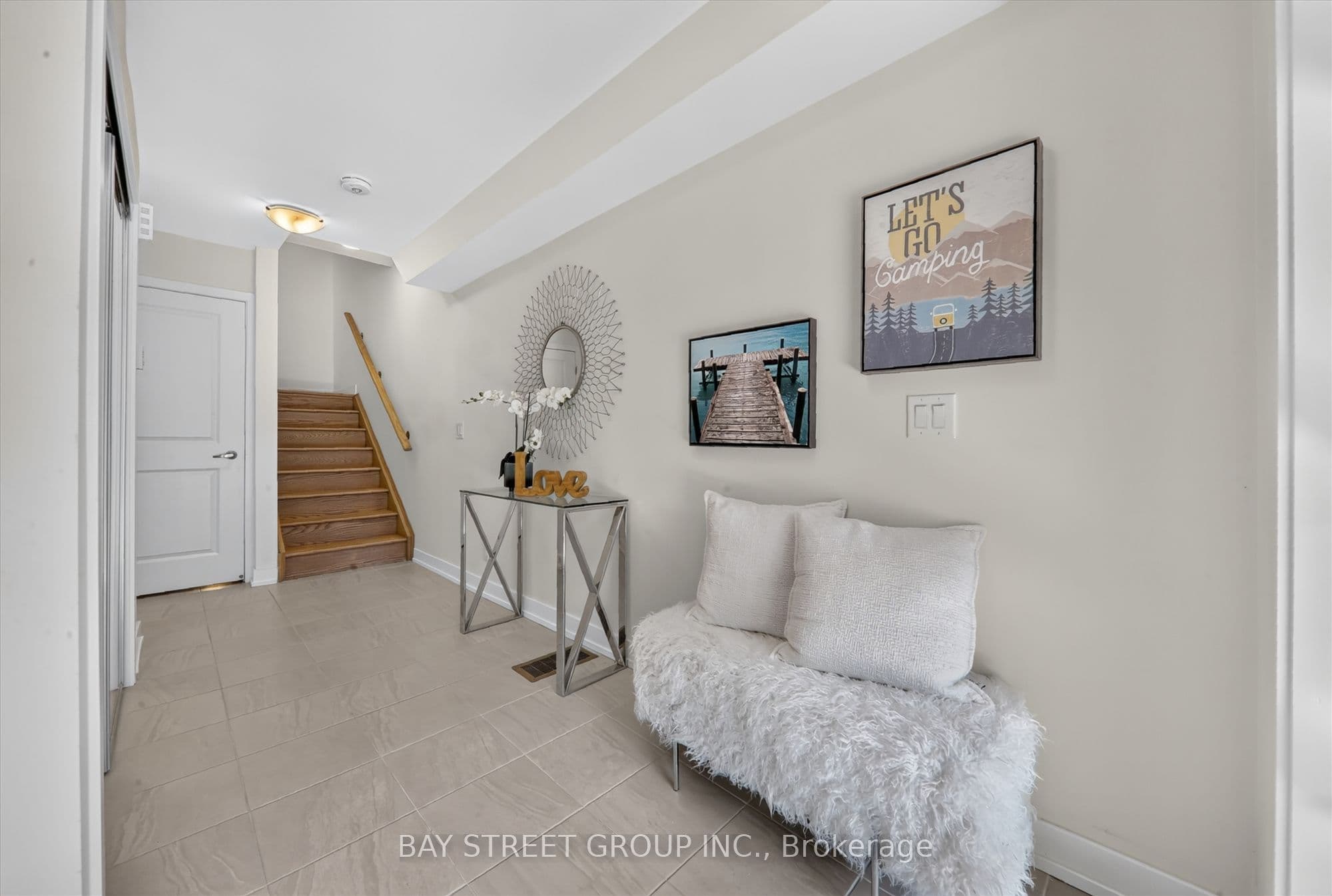 42 Herman Gilroy Lane, Markham, ON L6C 3L7