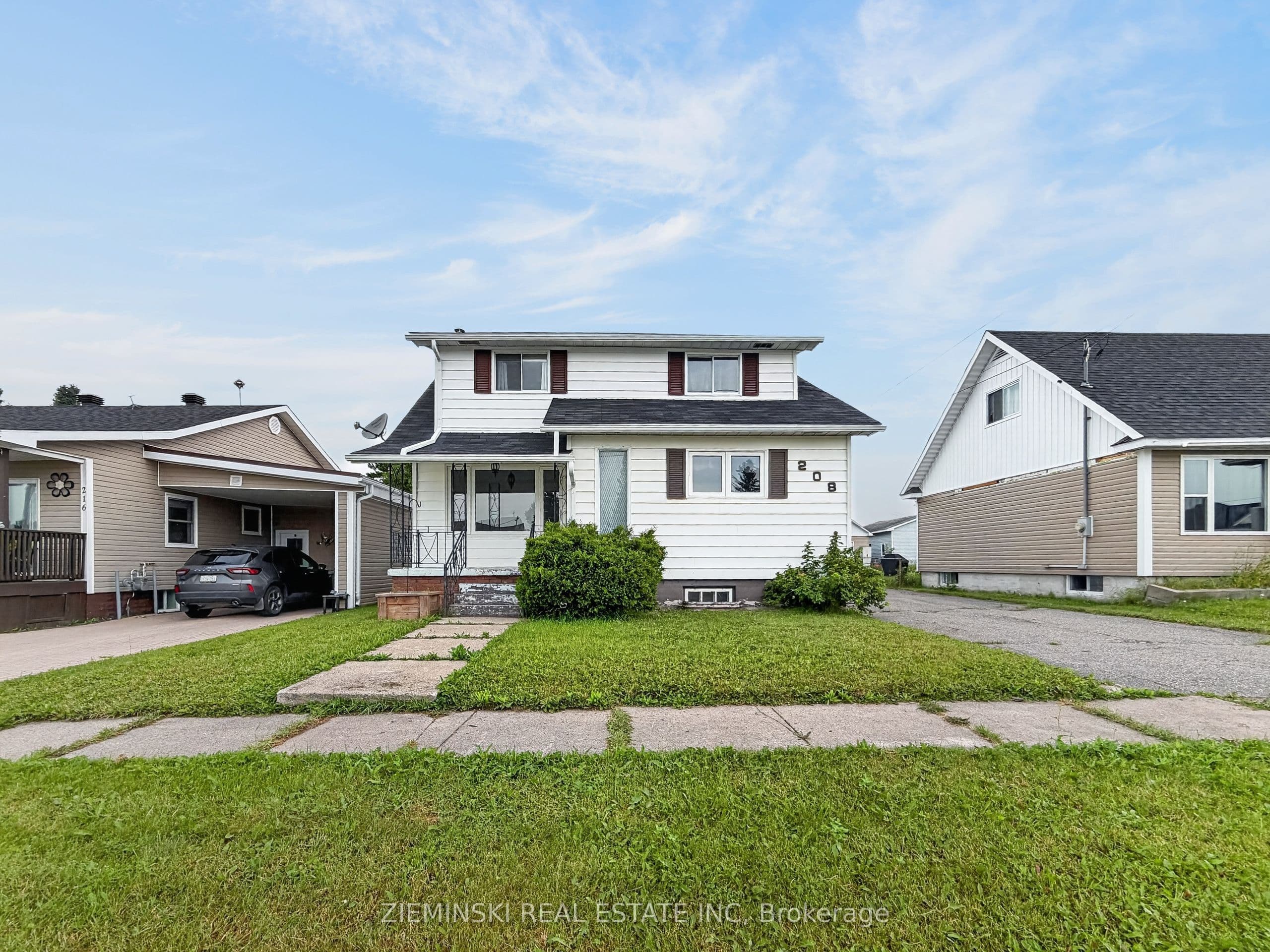 208 Marion Street, Iroquois Falls, ON P0K 1G0