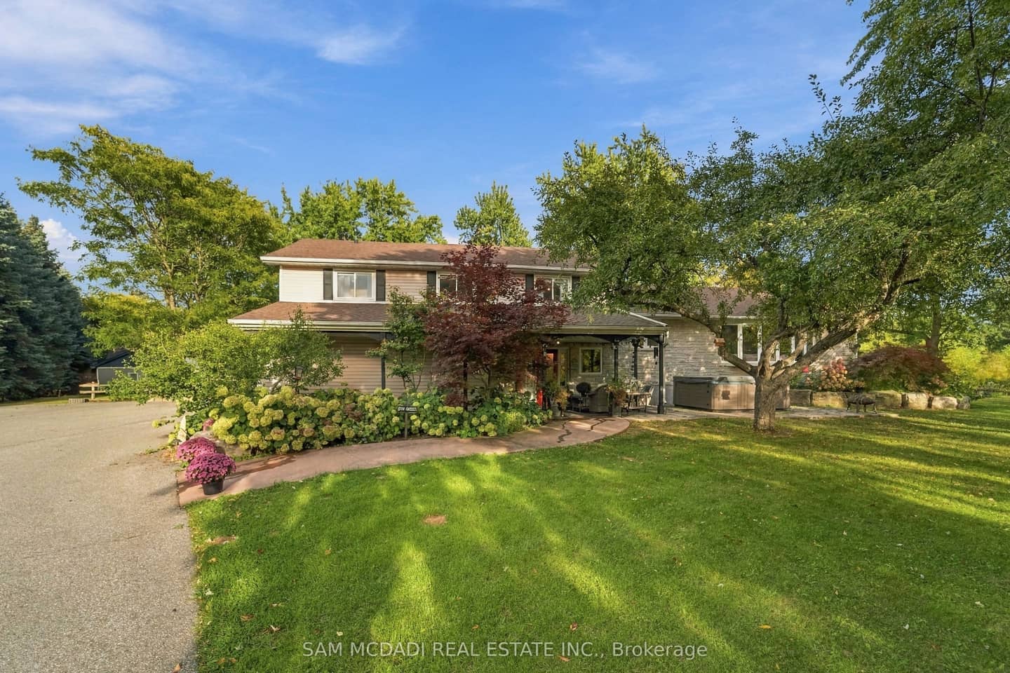 8375 Creditview Road, Brampton, ON L6Y 0G7