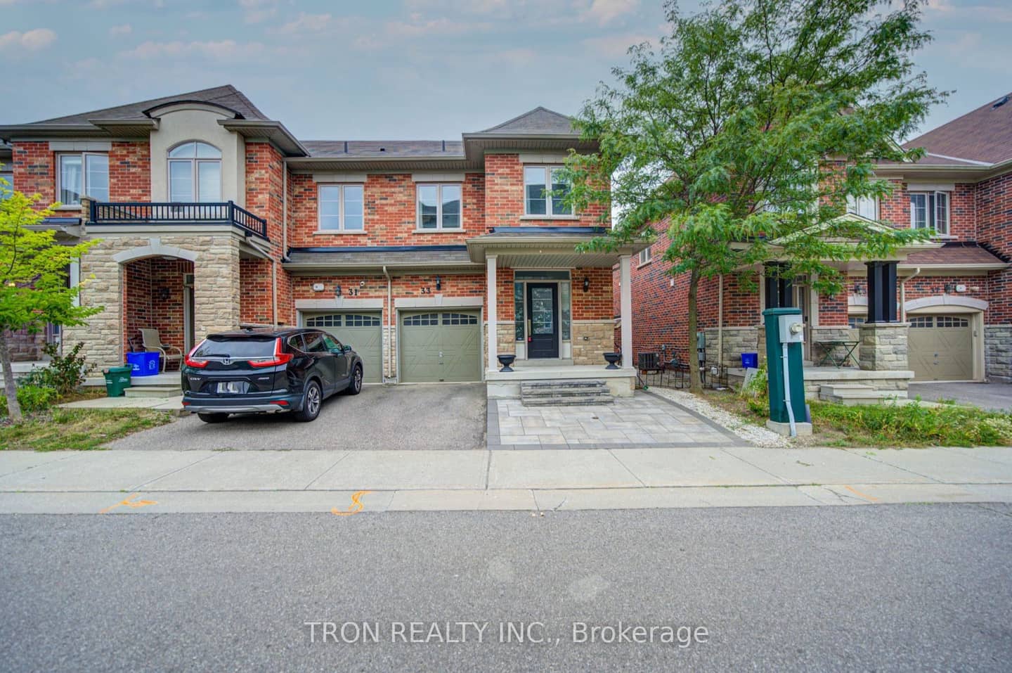33 Mazarine Lane, Richmond Hill, ON L4S 0G2