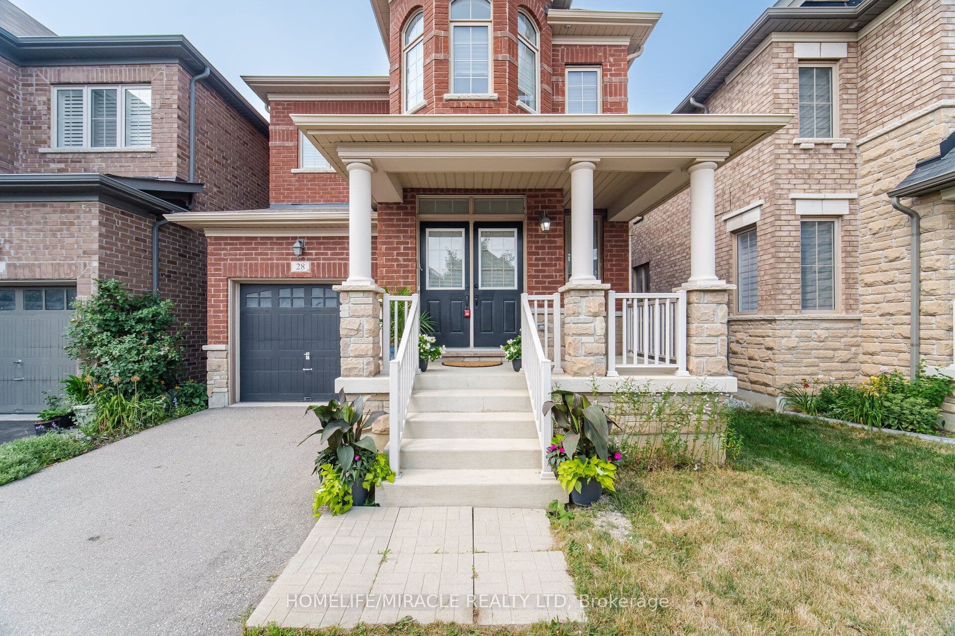 28 Kincardine Street, Vaughan, ON L4H 4H7