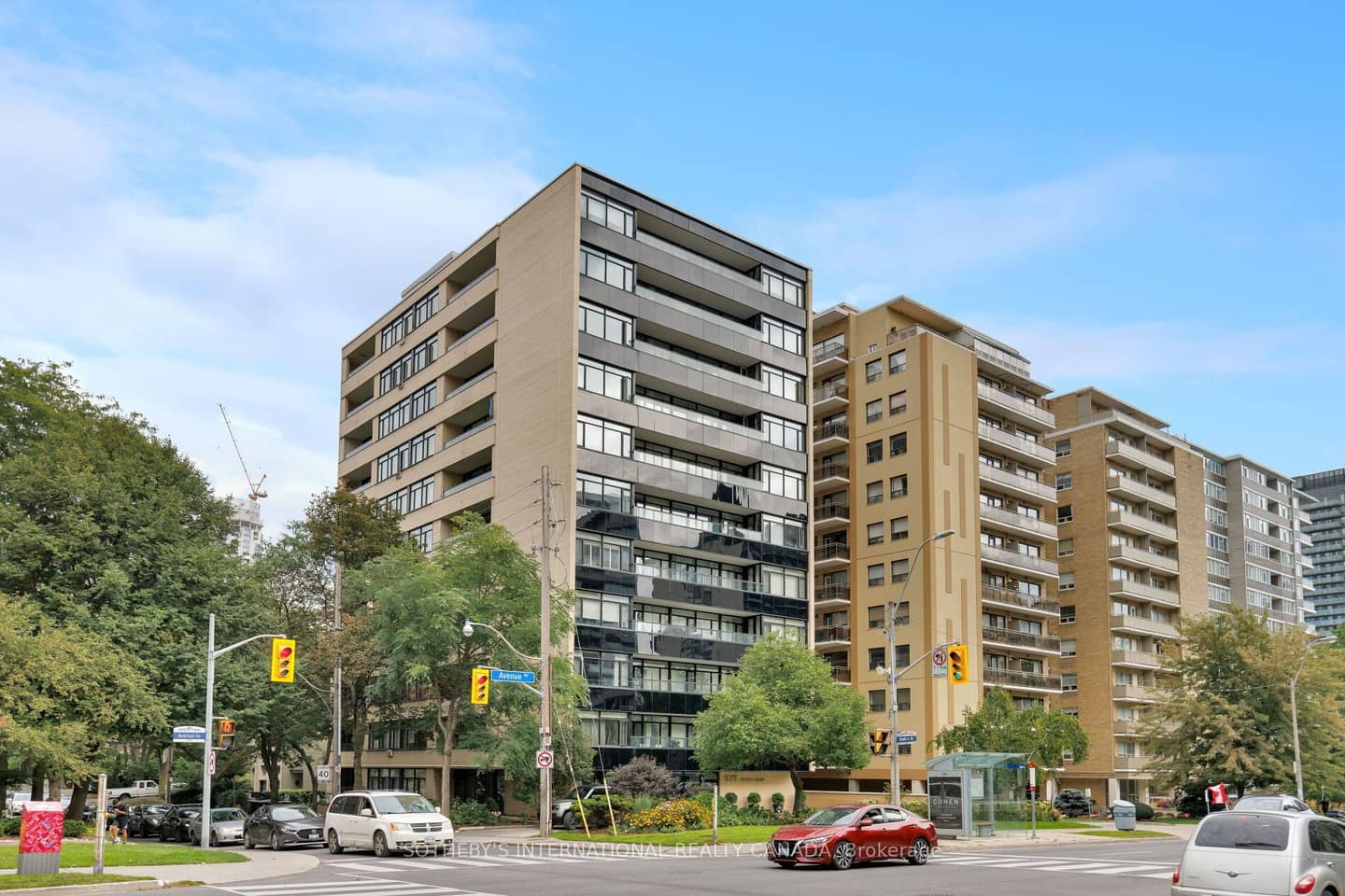 575 Avenue Road 1001, Toronto, ON M4Y 2K2