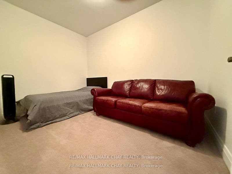 302 Essa Road 505, Barrie, ON L9J 0H3
