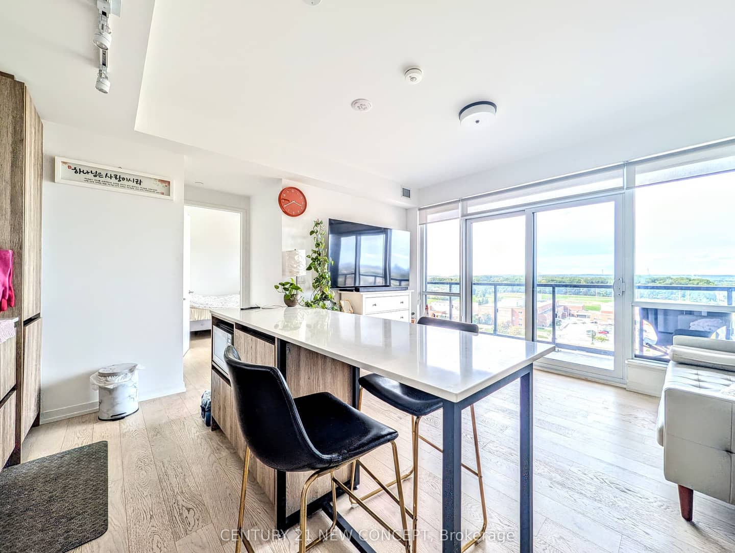 7950 Bathurst Street 1103, Vaughan, ON L4J 0L4