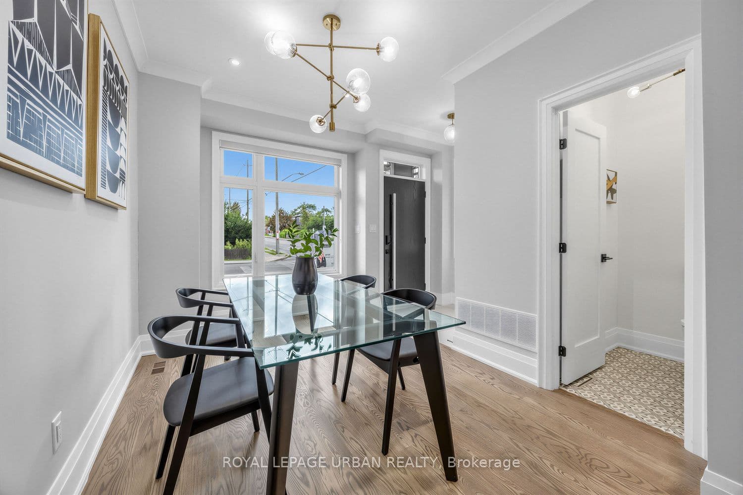 287 Glebemount Avenue, Toronto, ON M4C 3T9