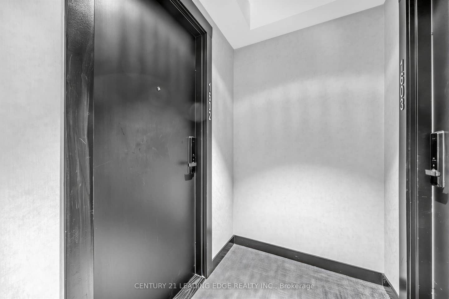 88 Queen Street E 1602, Toronto, ON M5C 0B6