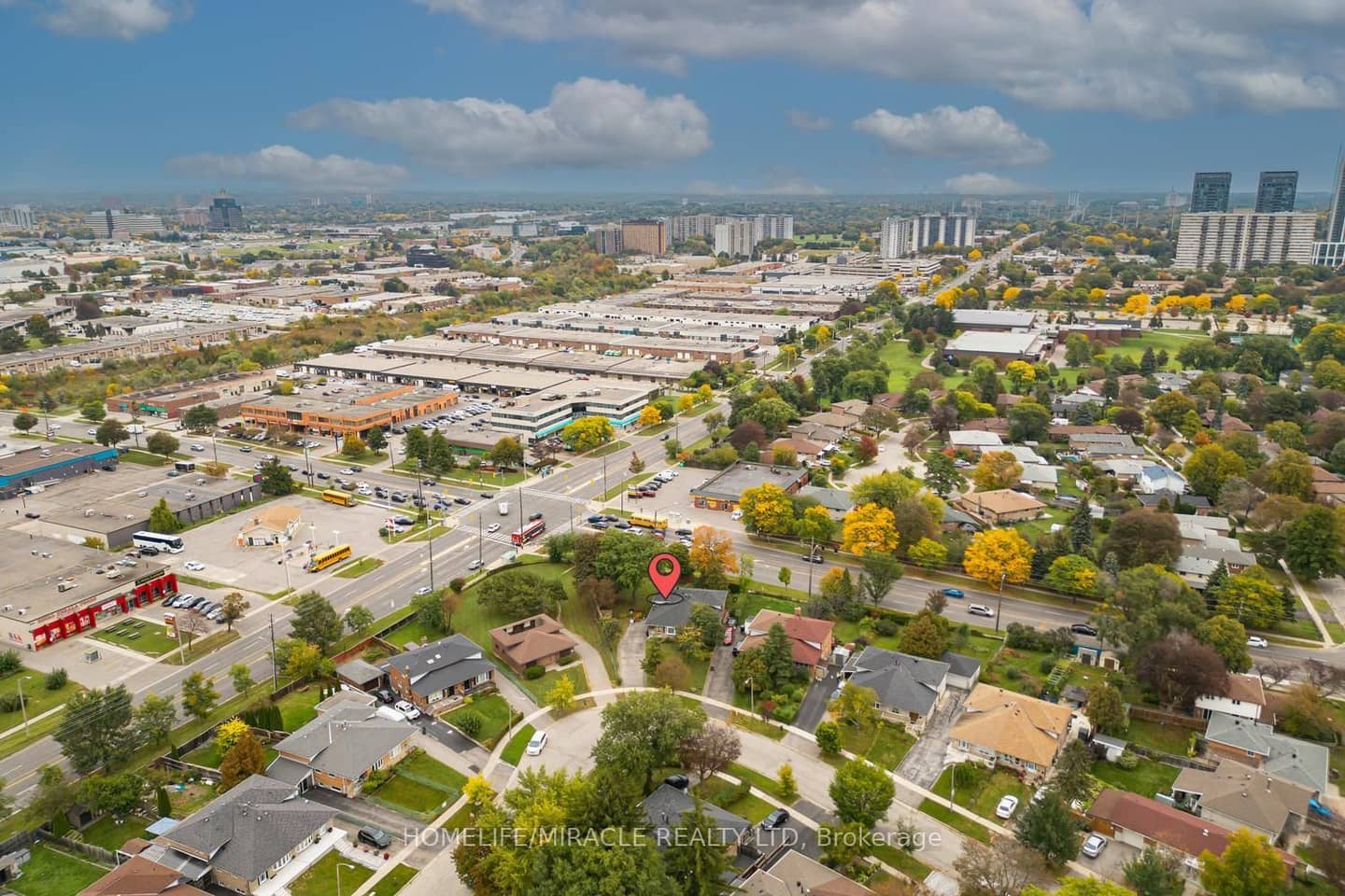 54 Sunderland Crescent, Toronto, ON M1H 2V3
