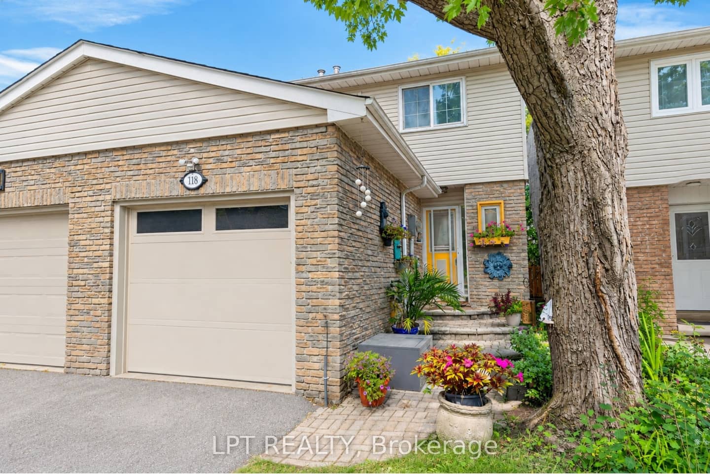 118 Tamarack Drive, Markham, ON L3T 4X4