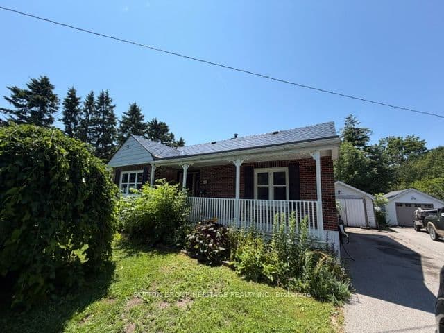 29 Brook Road S, Cobourg, ON K9A 4G3