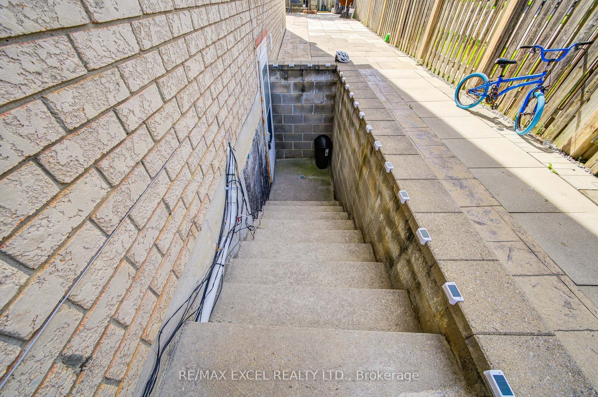13 Hepburn Street BASEMENT, Markham, ON L3S 3Z6