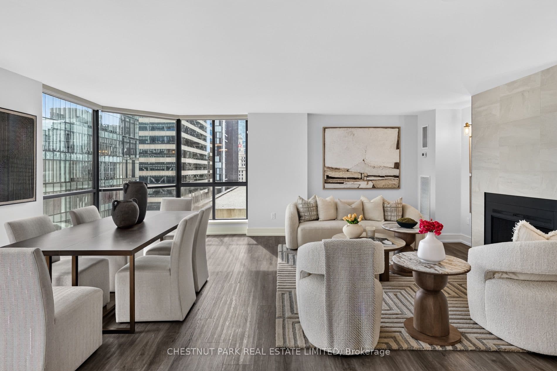 280 Simcoe Street 1209, Toronto, ON M5T 2Y5