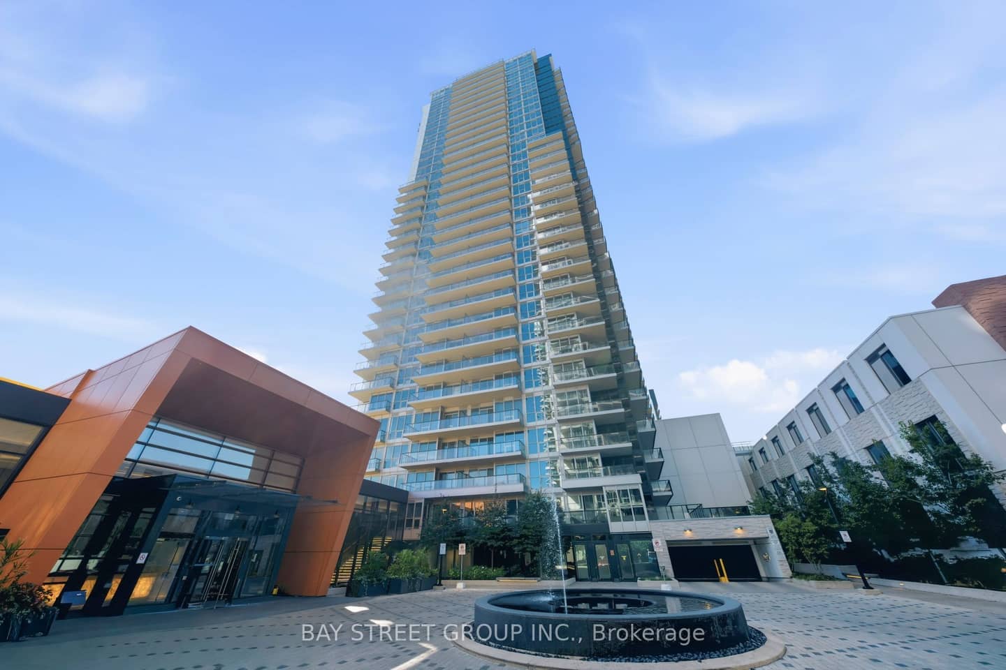 85 McMahon Drive 911, Toronto, ON M2K 0H1