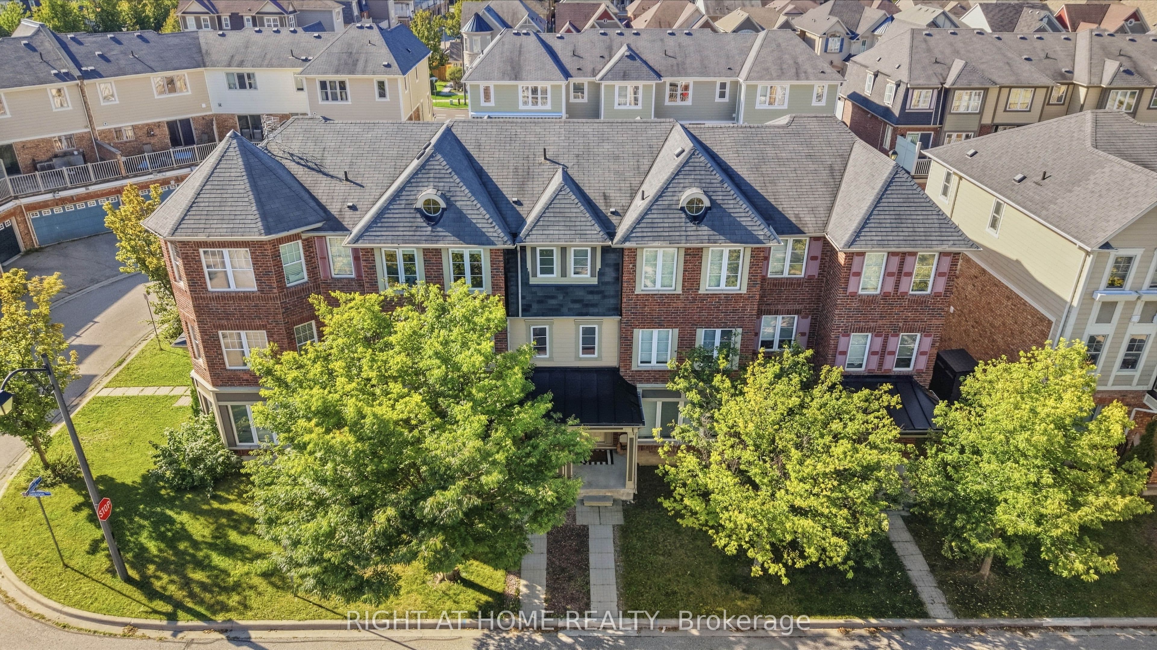 888 Jempson Path, Milton, ON L9T 0Z5