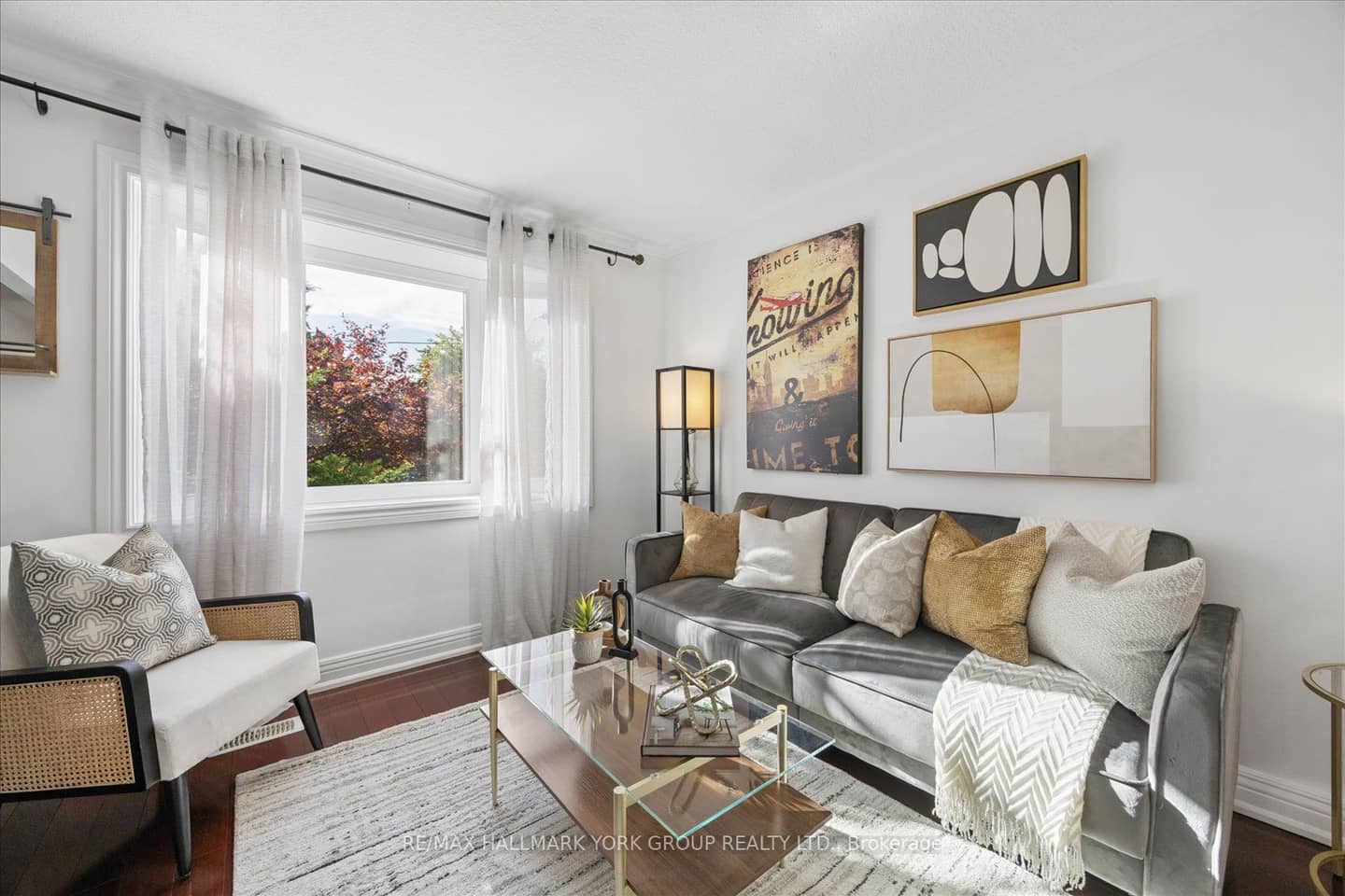 45 Seventeenth Street, Toronto, ON M8V 3K2