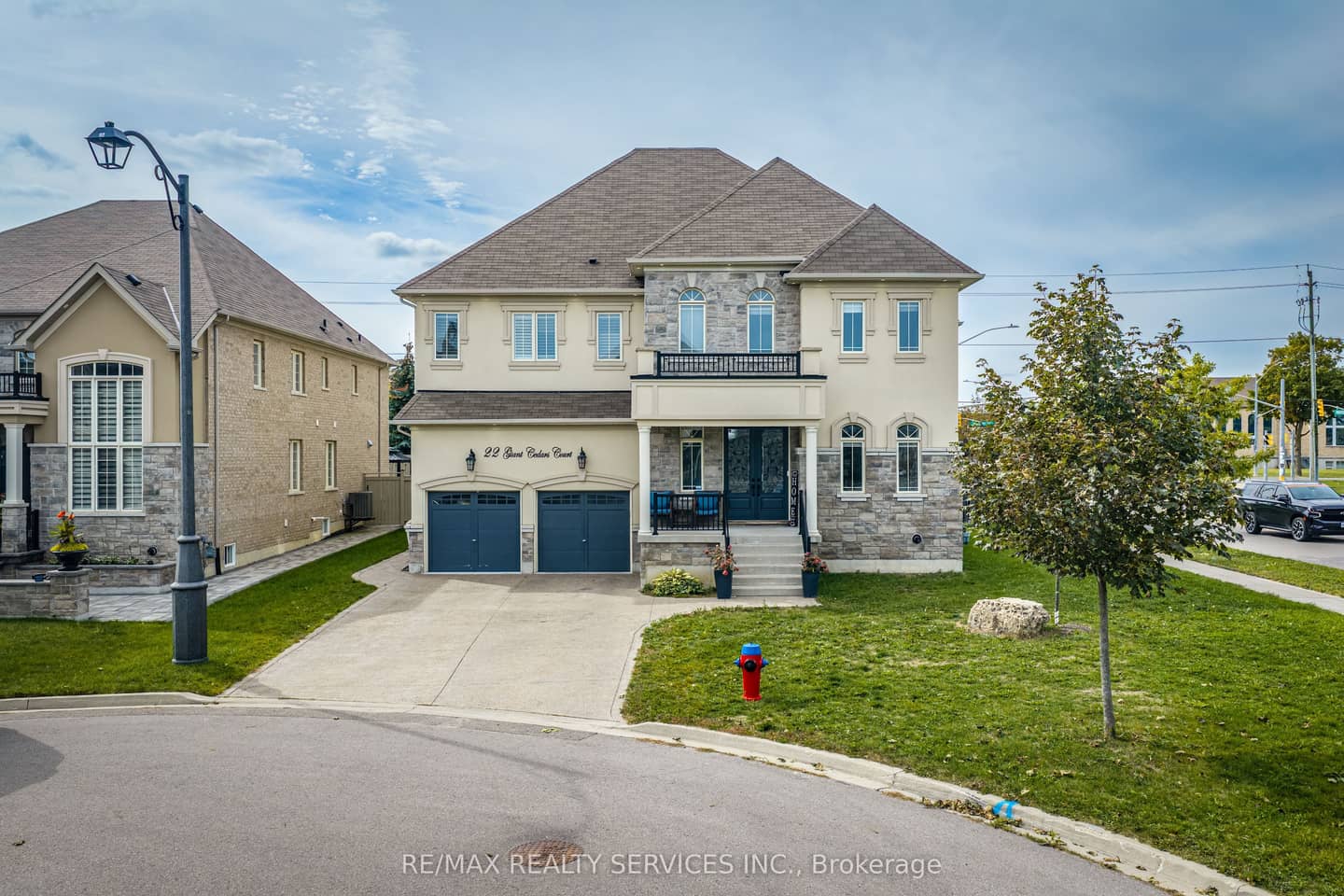 22 Giant Cedars Court, King, ON L7B 0A6