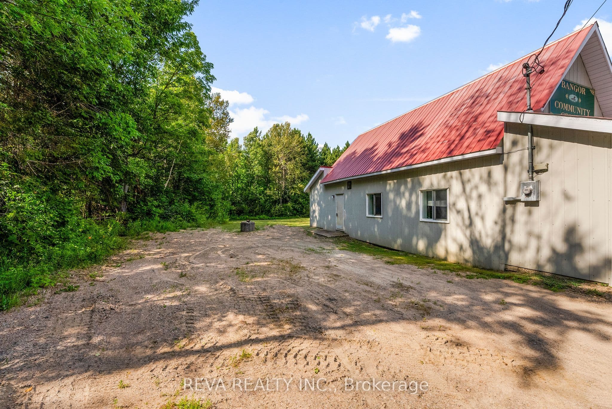 786 Centreview Road, Hastings Highlands, ON K0J 1L0