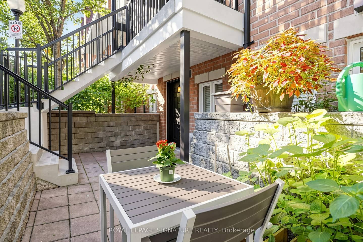 306 John Street 153, Markham, ON L3T 0A7