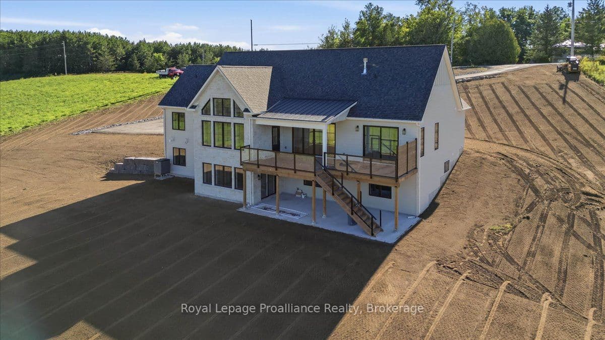 1567 Clearview Road, Centre Hastings, ON K0K 2Y0