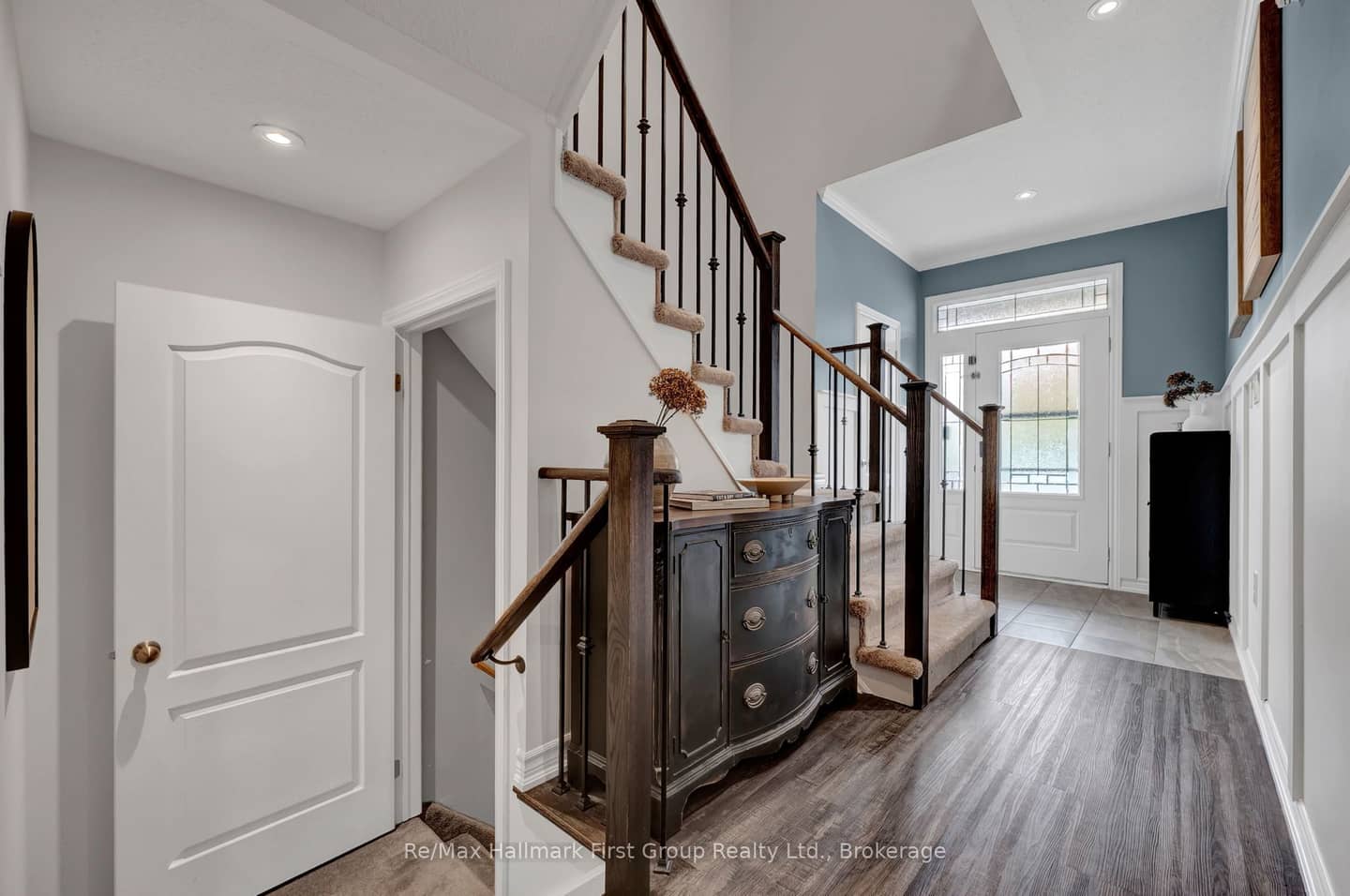 112 Roy Nichols Drive, Clarington, ON L1E 0H7