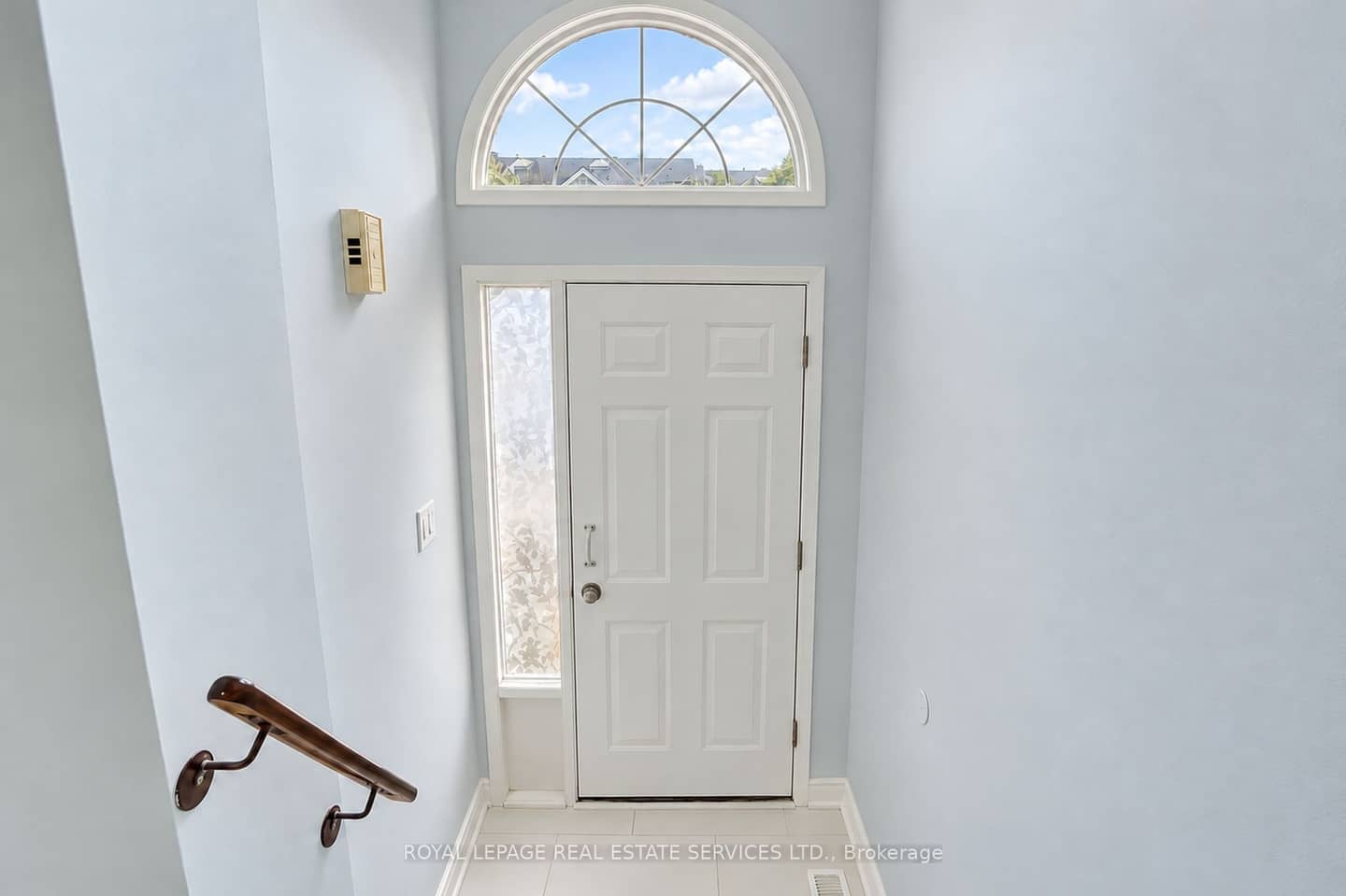 10 Reidmount Avenue 10, Toronto, ON M1S 1B2