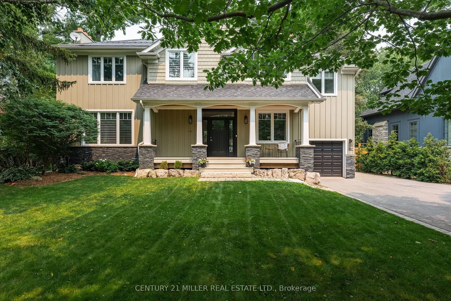 407 Maple Grove Drive, Oakville, ON L6J 4V8