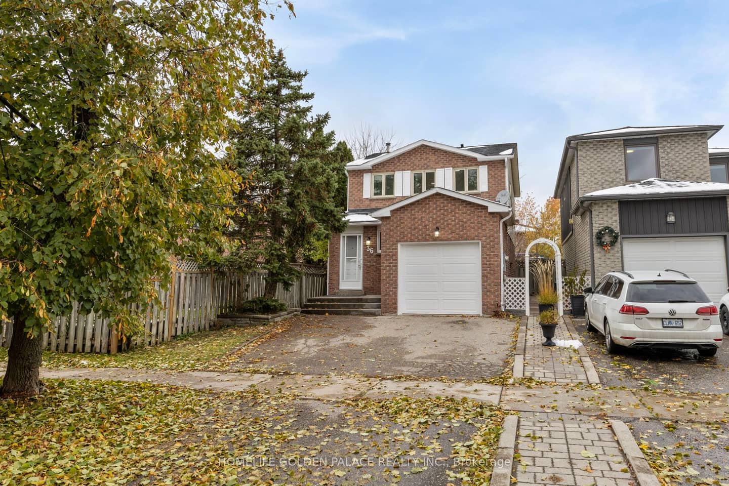 36 Moonlight Lane, Richmond Hill, ON L4C 8K4