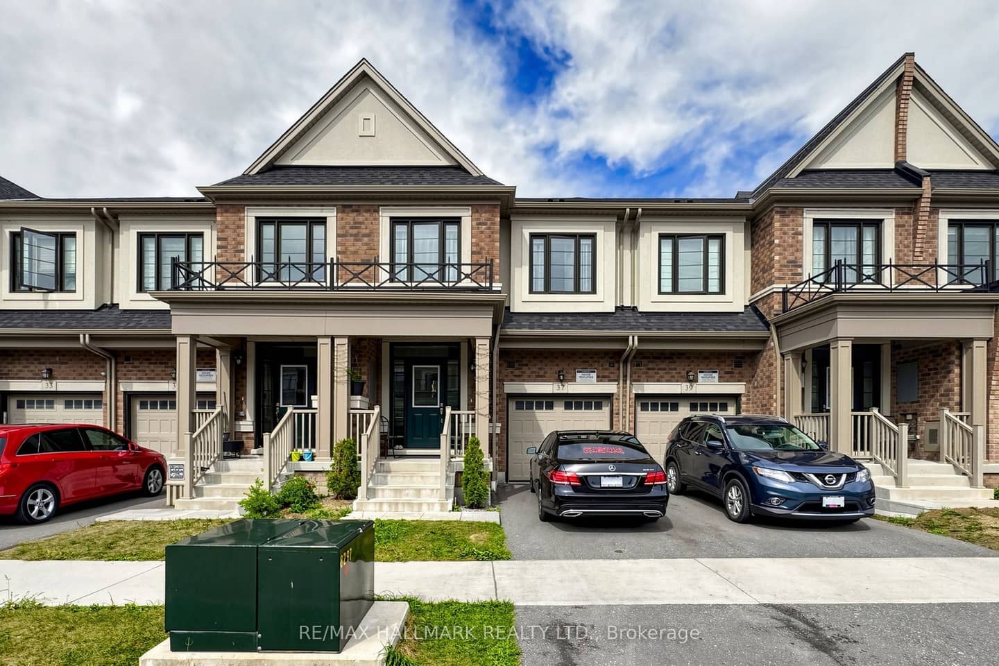 37 Velvet Drive, Oshawa, ON L1P 0N6