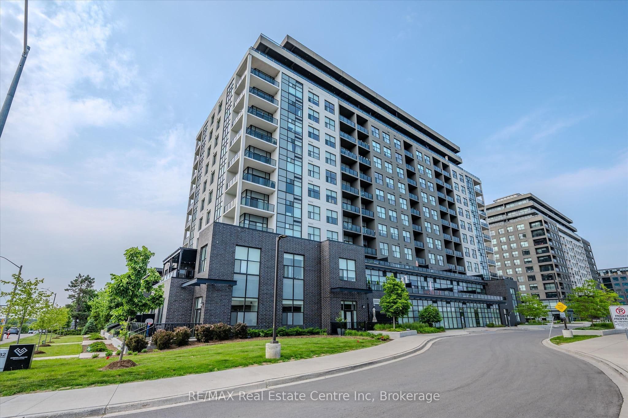 1878 GORDON Street 605, Guelph, ON N1L 0P4