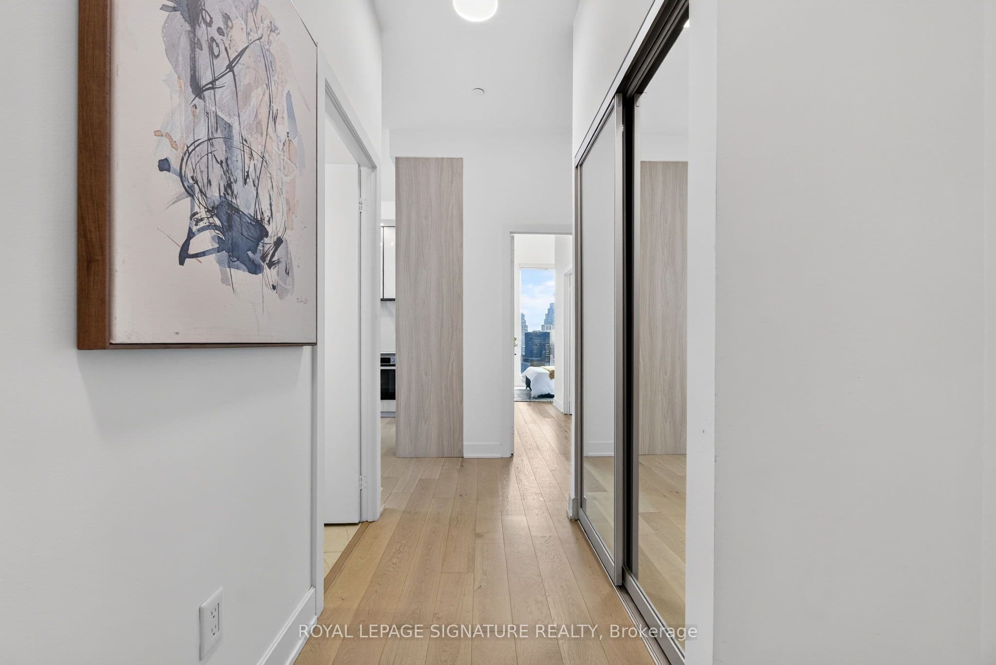 15 Mercer Street 4005, Toronto, ON M5V 0T8
