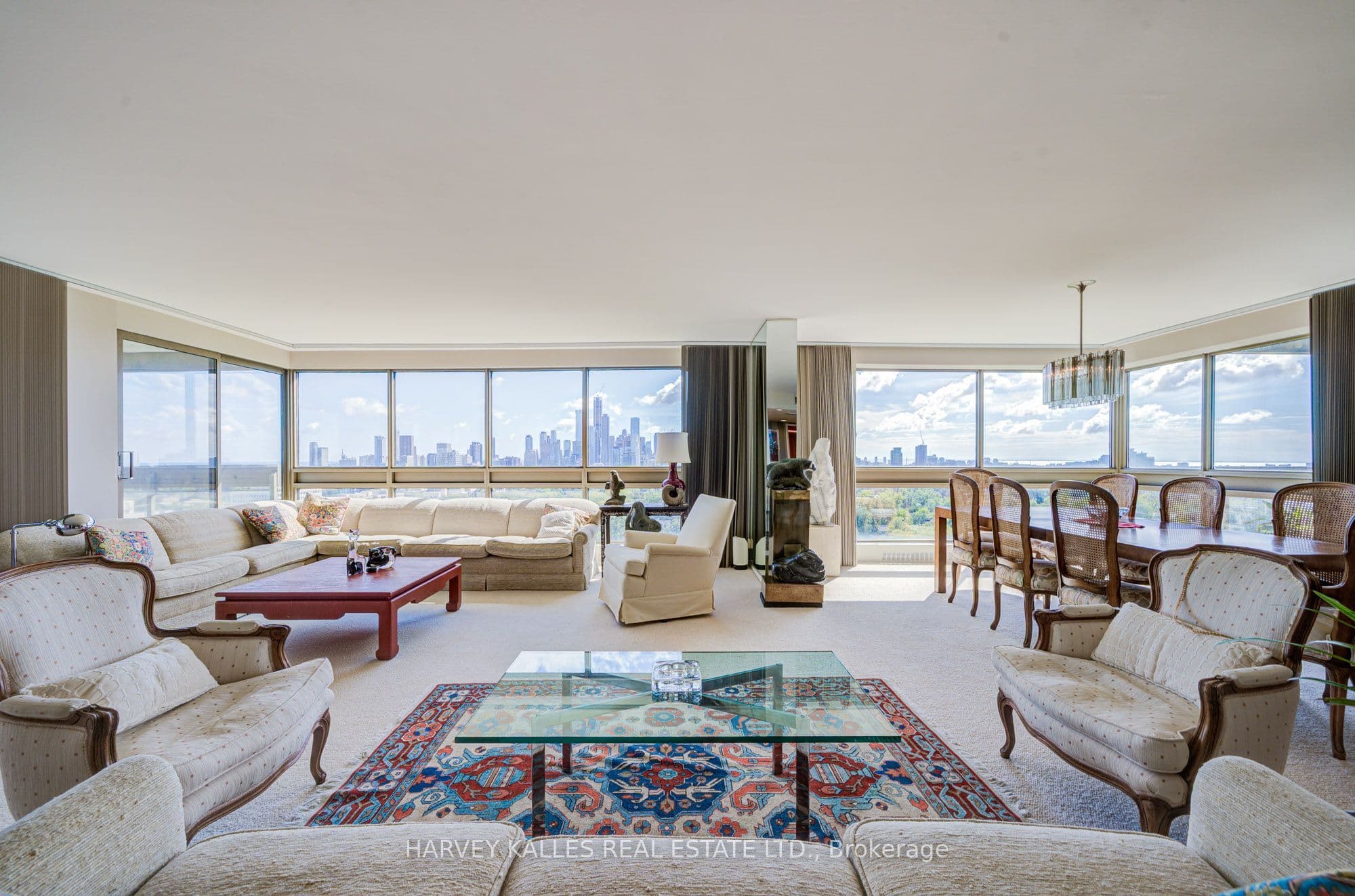 63 St. Clair Avenue W 1605, Toronto, ON M4V 2Y9