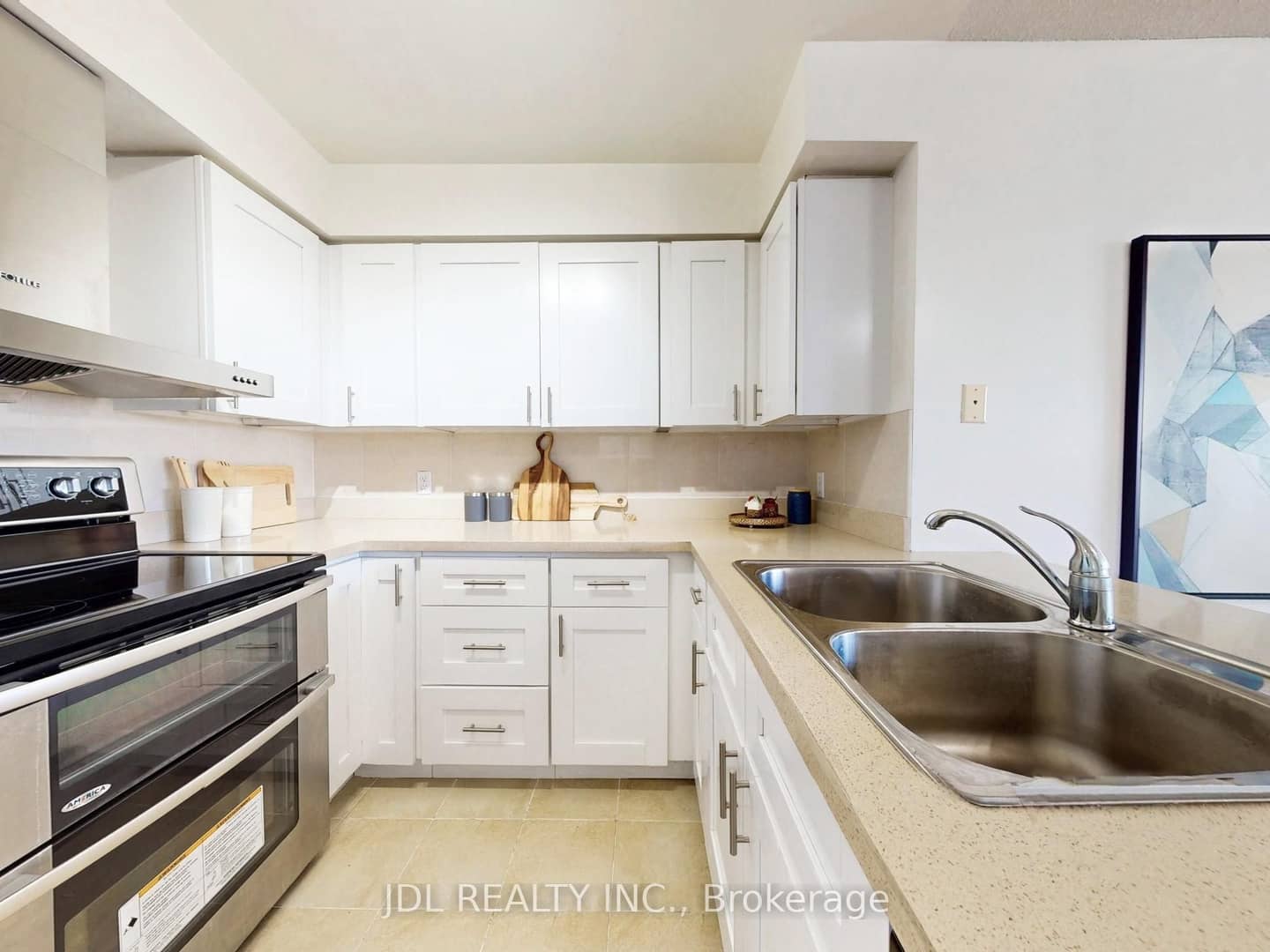 260 Doris Avenue 906, Toronto, ON M2N 6X9