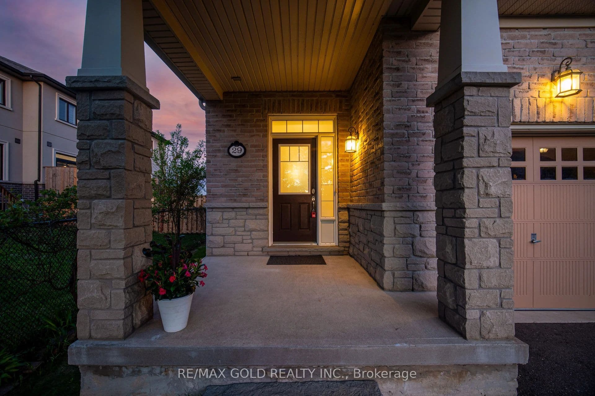 29 Aspenview Avenue, Caledon, ON L7C 3P9