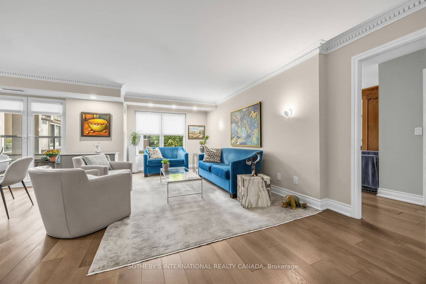 1 Balmoral Avenue 201, Toronto, ON M4V 3B9