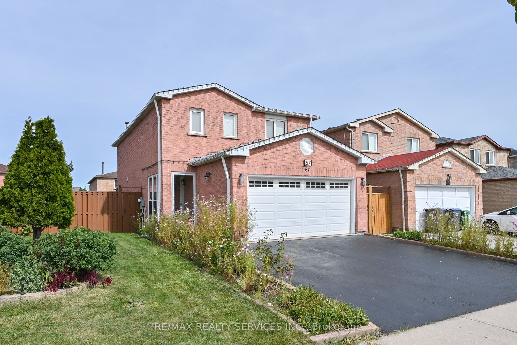 67 Sandmere Avenue, Brampton, ON L6Z 4A4