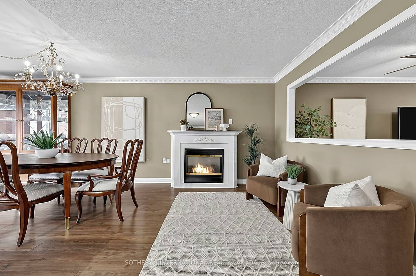 4 Brecken Drive, Georgina, ON L4P 4A3