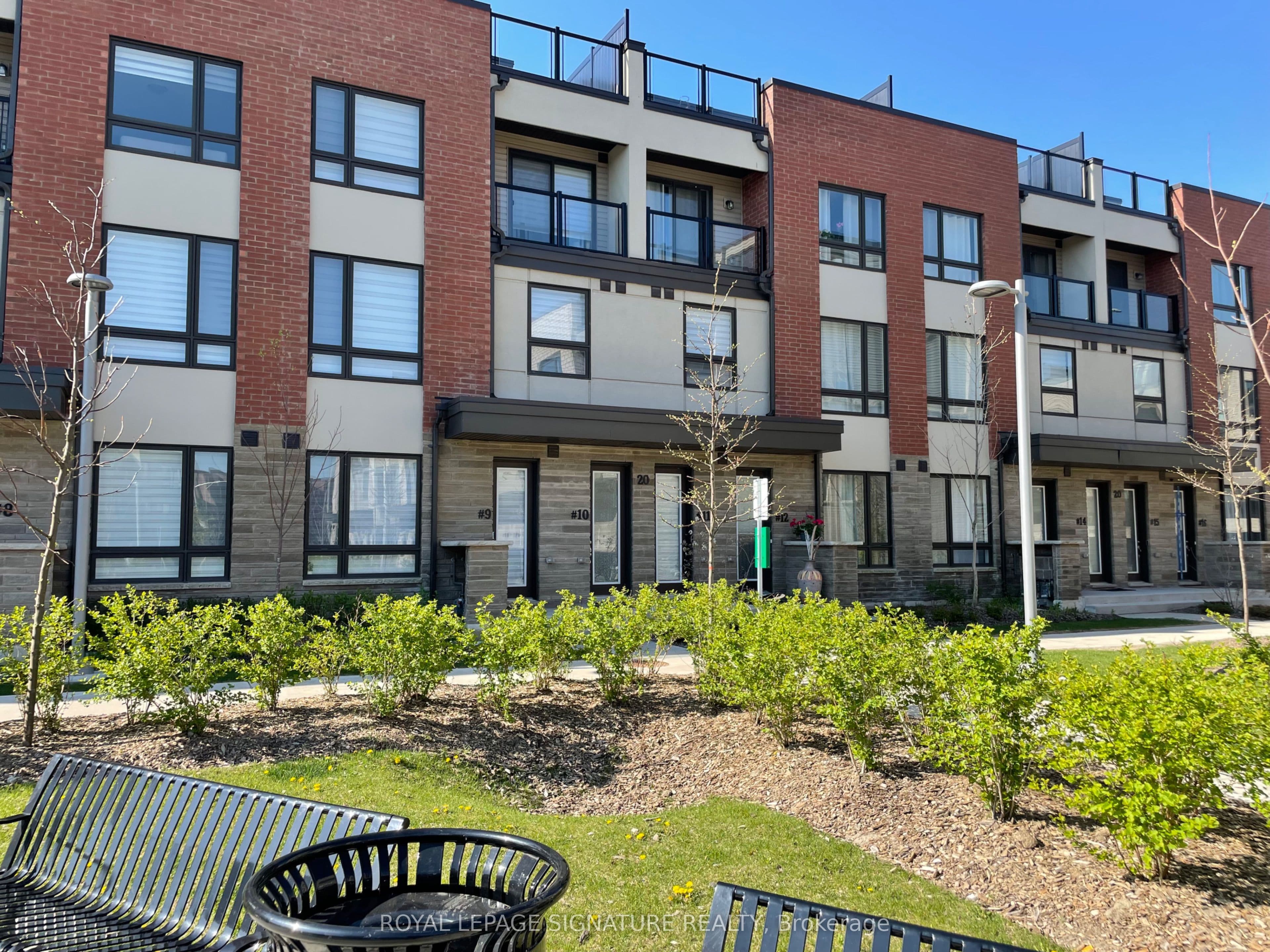 20 WoodStream Drive 11, Toronto, ON M9W 0G1
