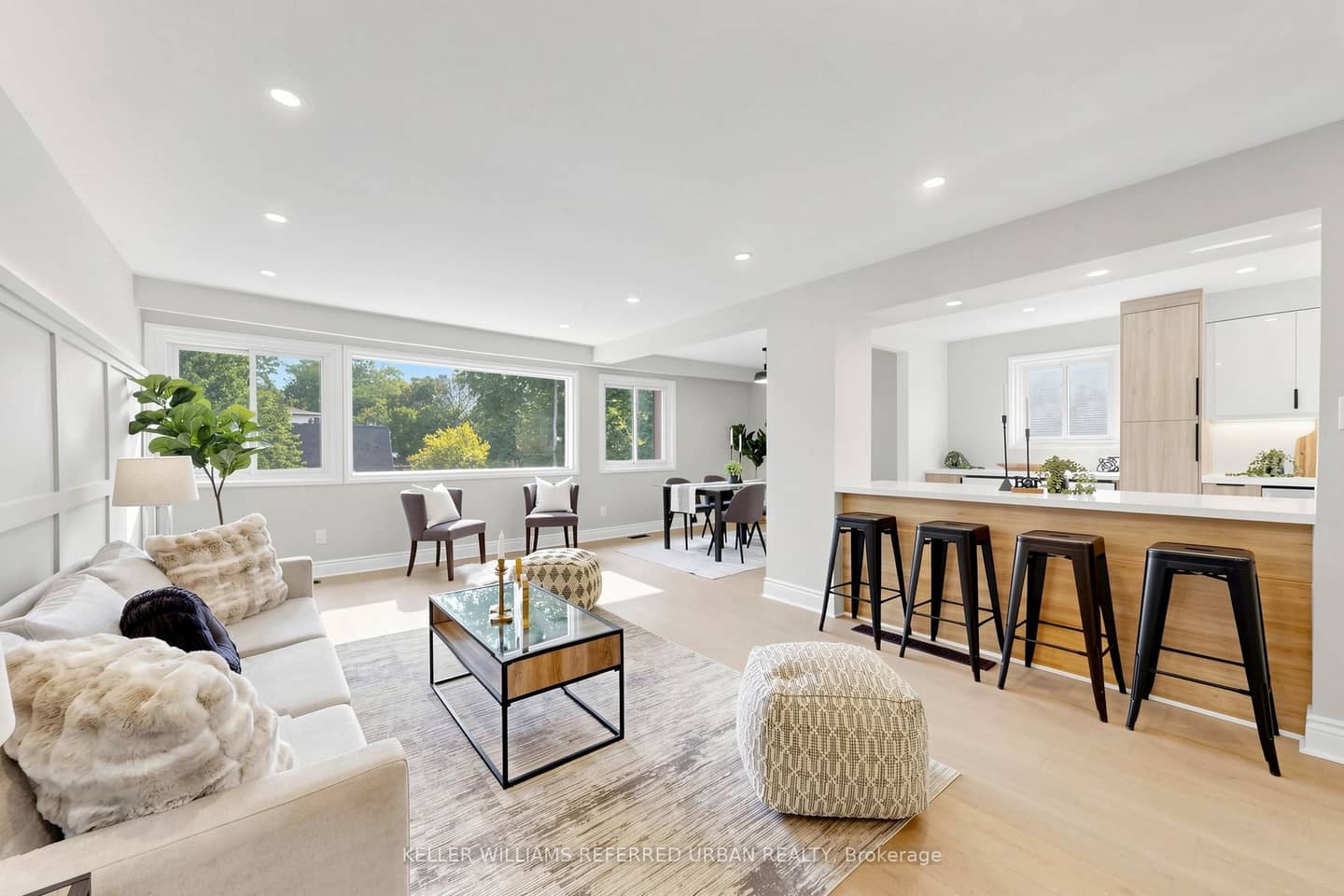 143 Silas Hill Drive, Toronto, ON M2J 2X8