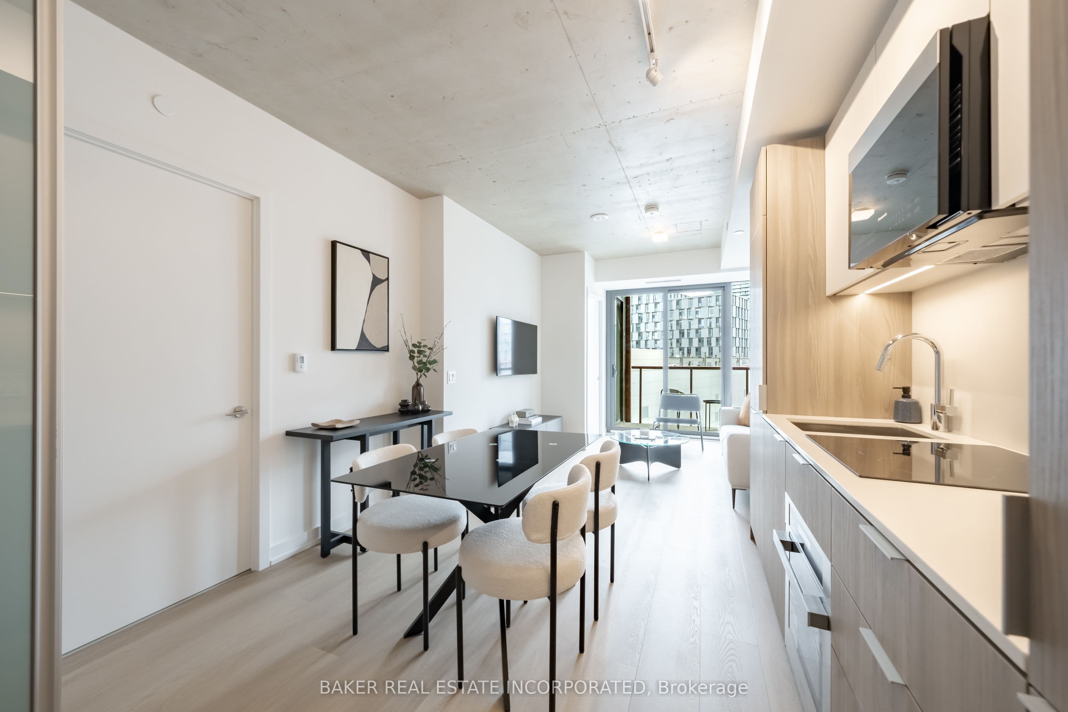 28 Eastern Avenue 521, Toronto, ON M5A 0Y2