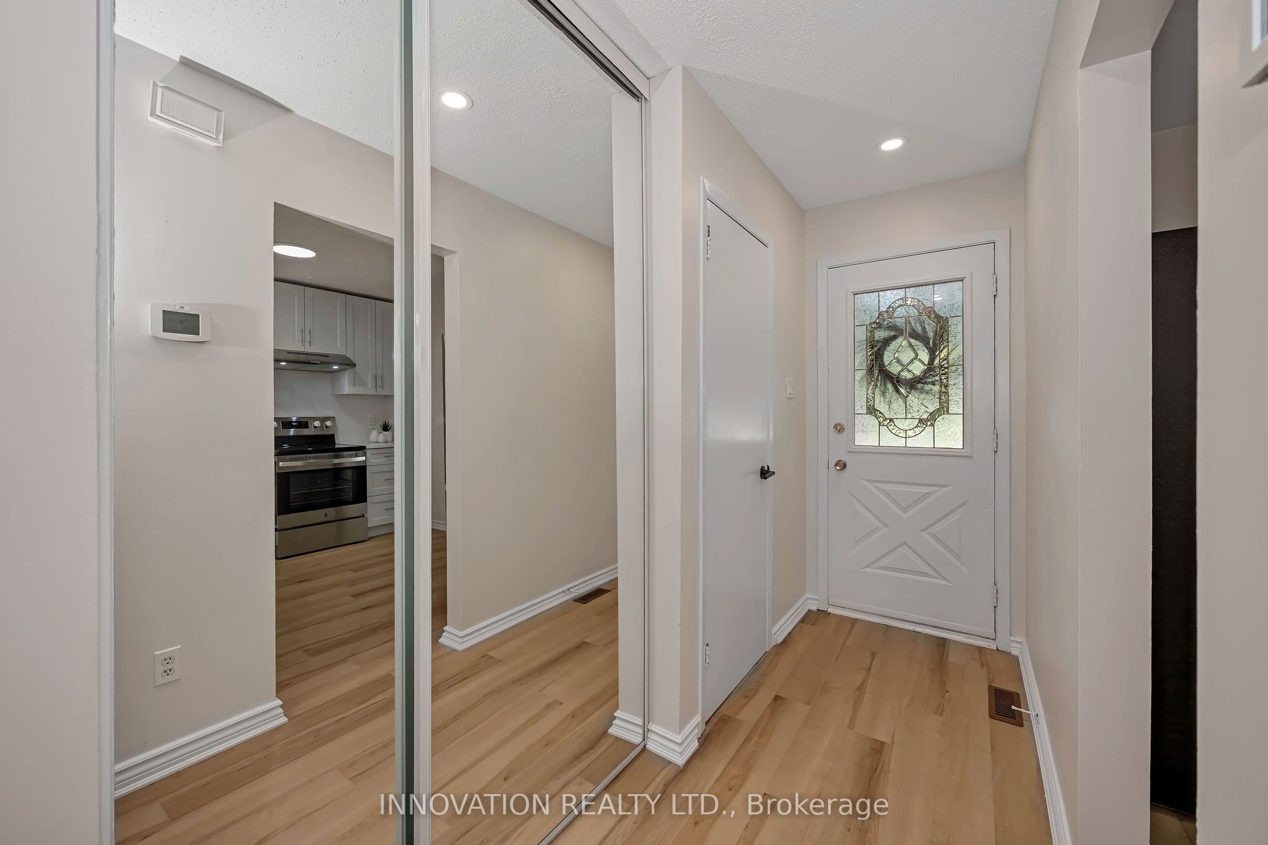 33 Exeter Drive, Barrhaven, ON K2J 1Z9
