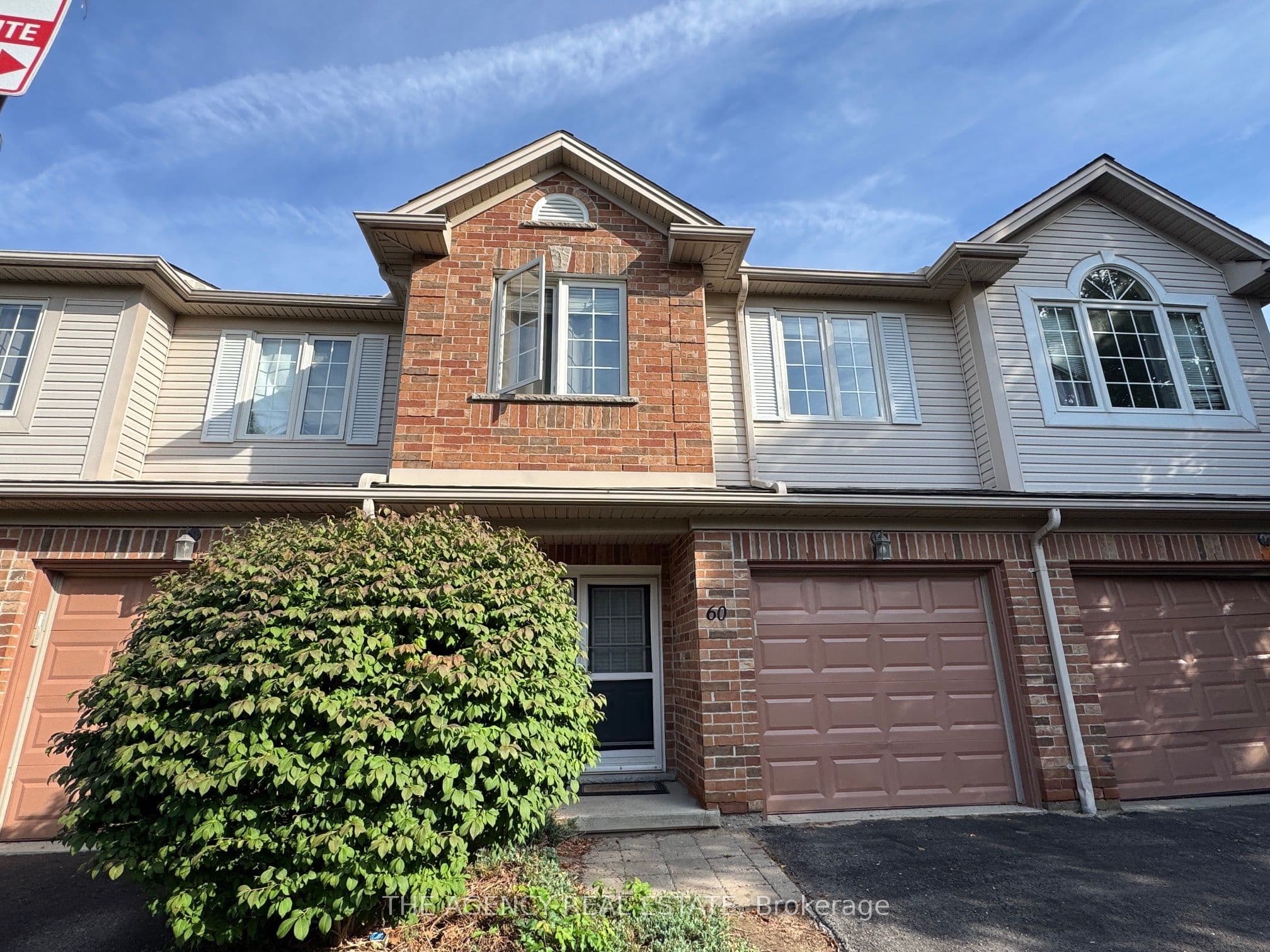 320 Ambleside Drive 60, London North, ON N6G 5H9