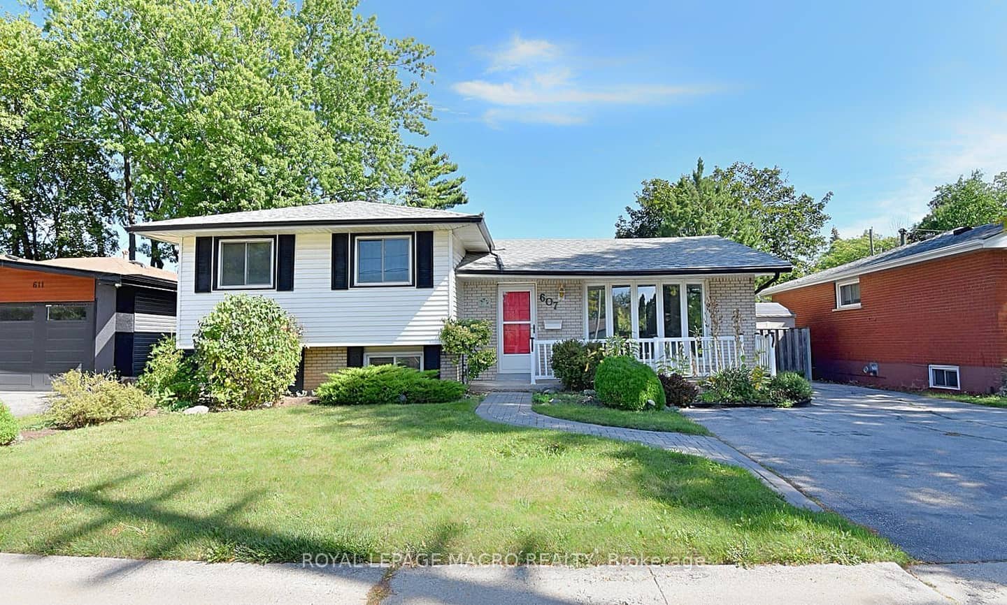 607 Walkers Line, Burlington, ON L7N 2E6